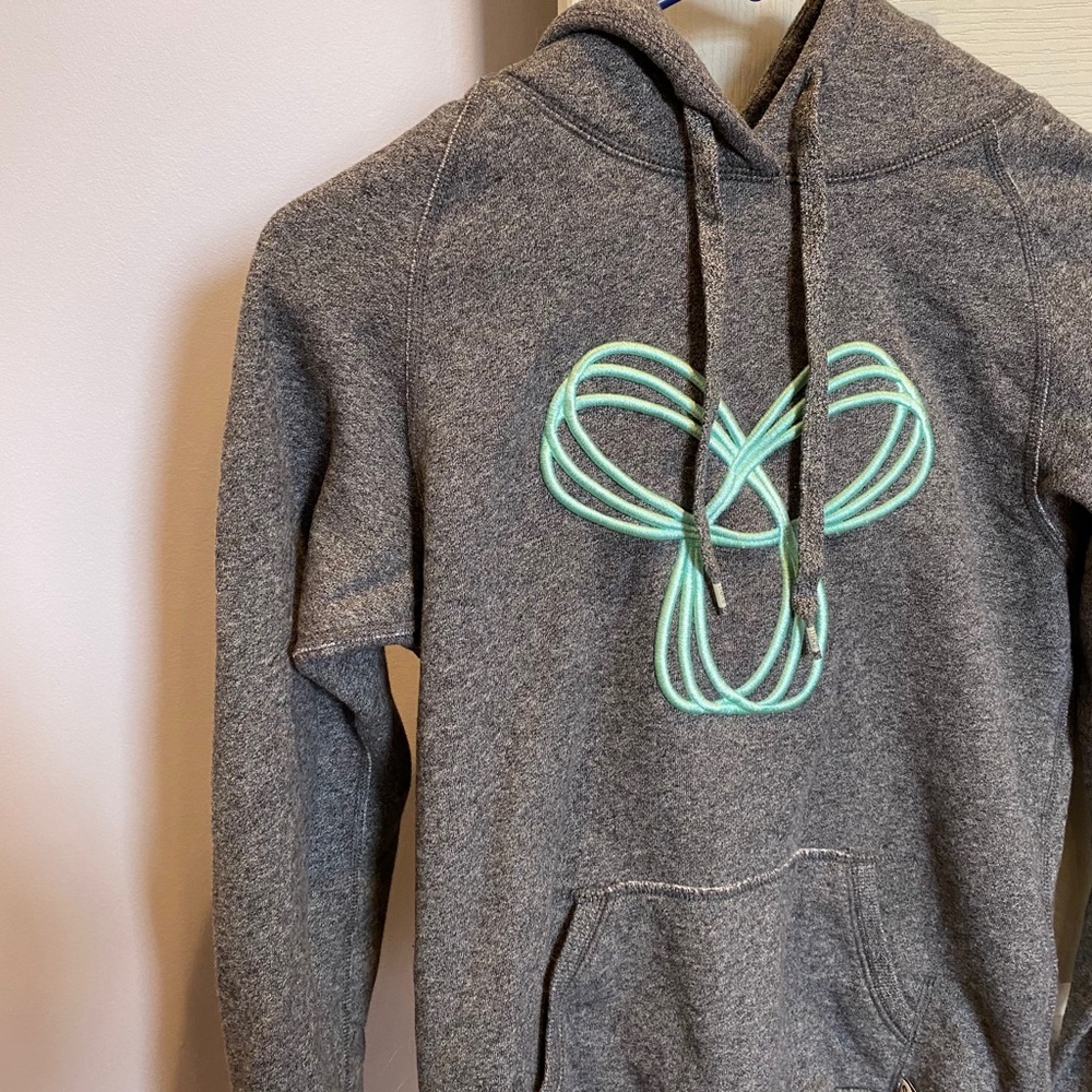 TNA pullover hoodie